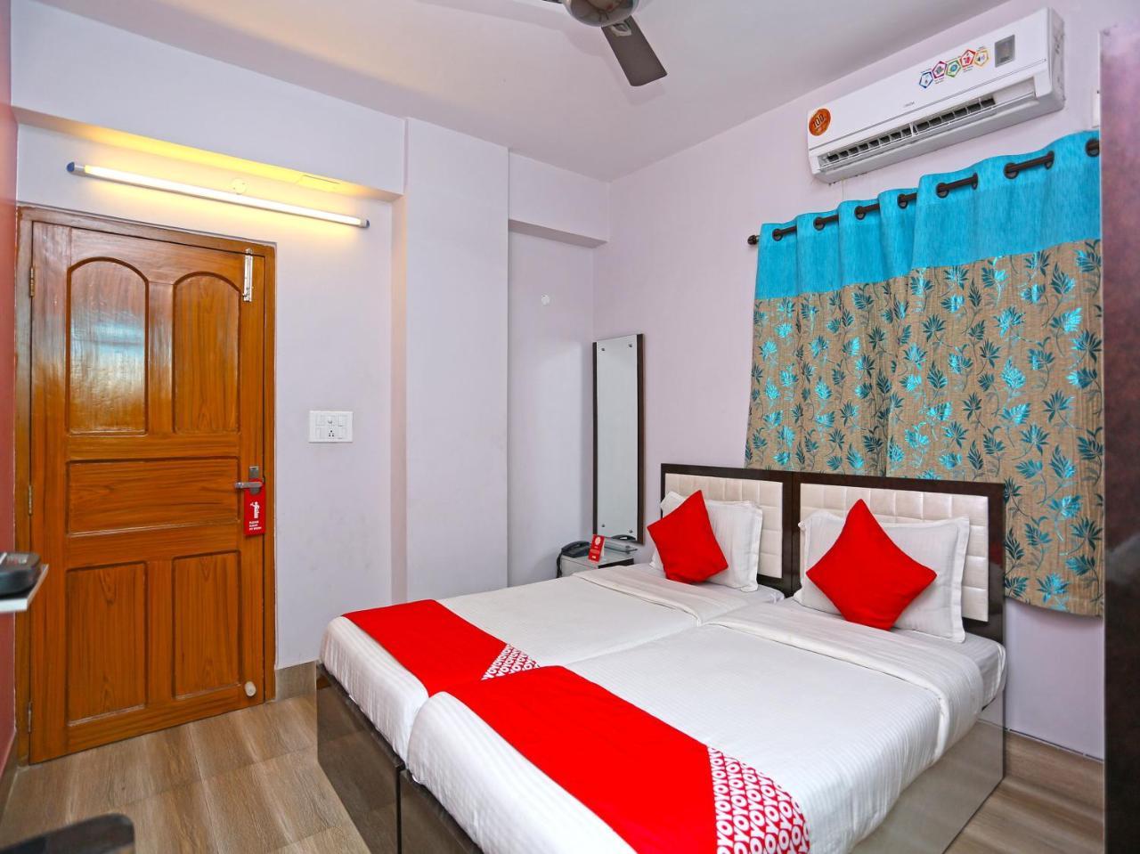 Oyo 9718 Indrakshi Newtown Apartment Kolkata Exterior photo